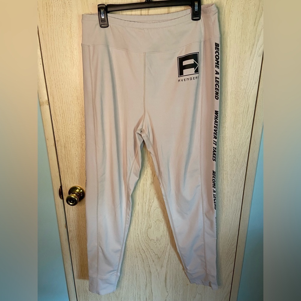 Marvel Avengers WOMENS SIZE XL Beige Tan Athletic Leggings